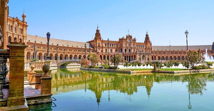 Seville: Small-Group City Highlights Walking Tour - Key Points to Know Before You Go
