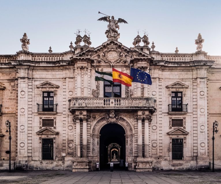 Seville: Small-Group City Highlights Walking Tour - Torre del Oro and Seville’s River Connection