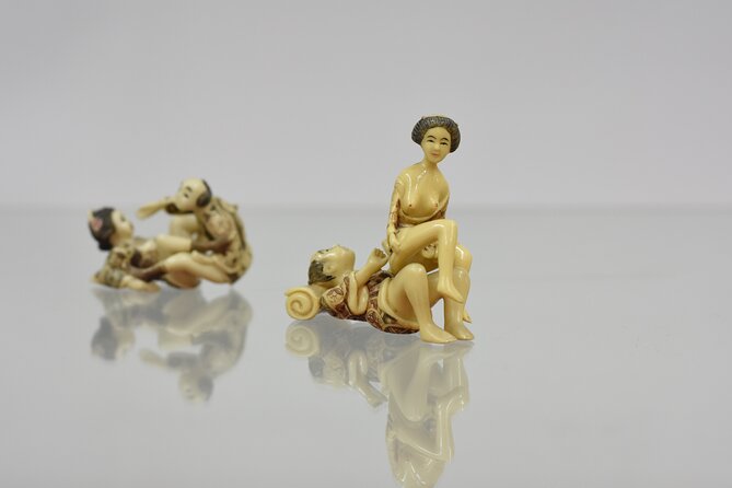 Skip the Line: Erotic Museum of Barcelona Admission Ticket with free souvenir - How long should you spend inside?