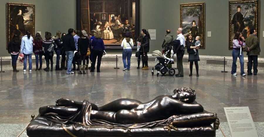 Small Group Prado Museum Guided Tour with Skip the Line - Goya’s troubled Spain in two hours