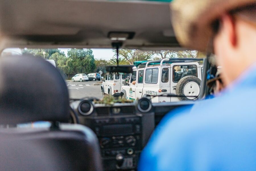 South Gran Canaria: Off-Road Valleys & Villages Jeep Tour - Narrow tracks, steep drops and the real off-road section