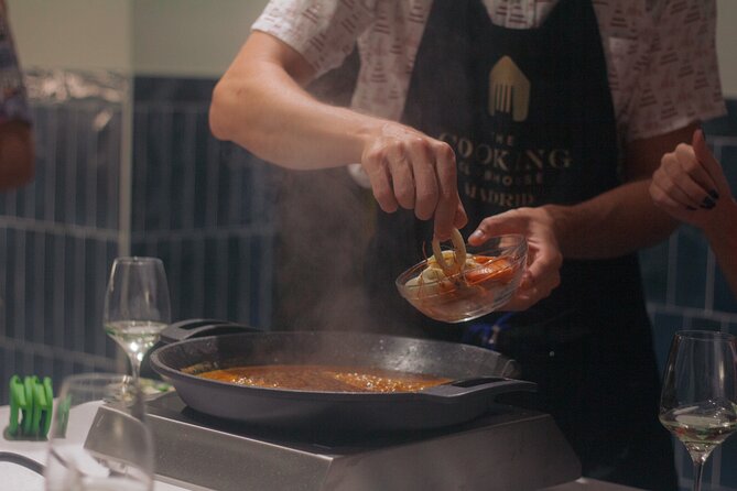 Taste of Spain: Tapas Cooking Class with Bottomless Wine Pairing - Cooking in pairs keeps the mood easy