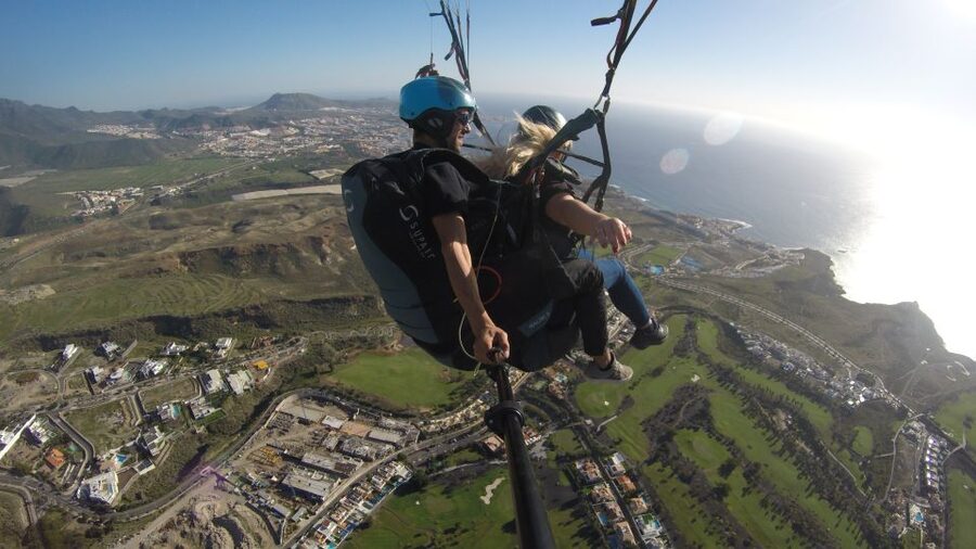 Tenerife: Beginner Paragliding Experience with Transfer - The pilots make the difference