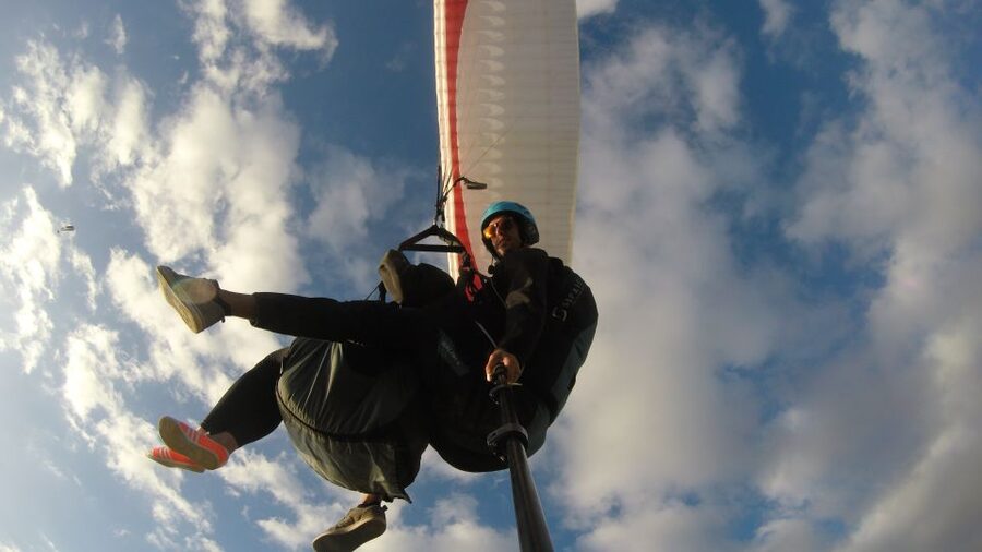 Tenerife: Beginner Paragliding Experience with Transfer - From resort pickup to Taucho takeoff