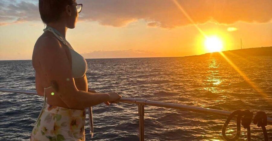 Tenerife: Sunset Catamaran Tour with Transfer, Buff & Drinks - Leaving Puerto Colón for Tenerife’s whale waters