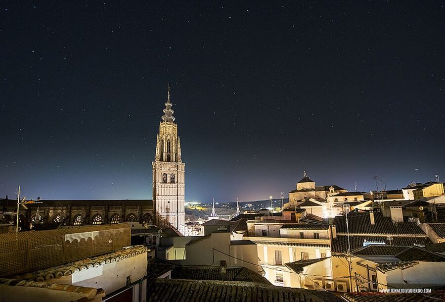 Toledo: Una Mágica noche Toledana - Convents, crosses, and the quiet of night