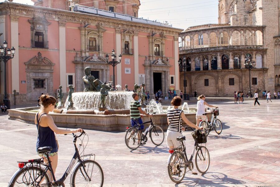 Valencia Bike Tour - Why a bike is the smart way to see Valencia