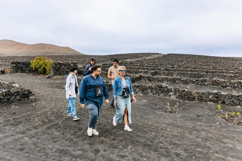 Wine Lovers: Wine Tasting Tour at El Grifo Bodega Lanzarote - Buying bottles after the tasting